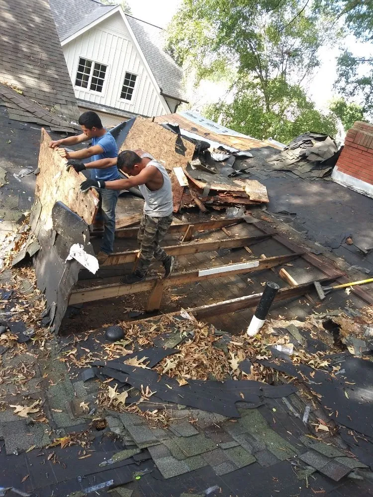 Slide of JG Rofing and Restorattion LLC