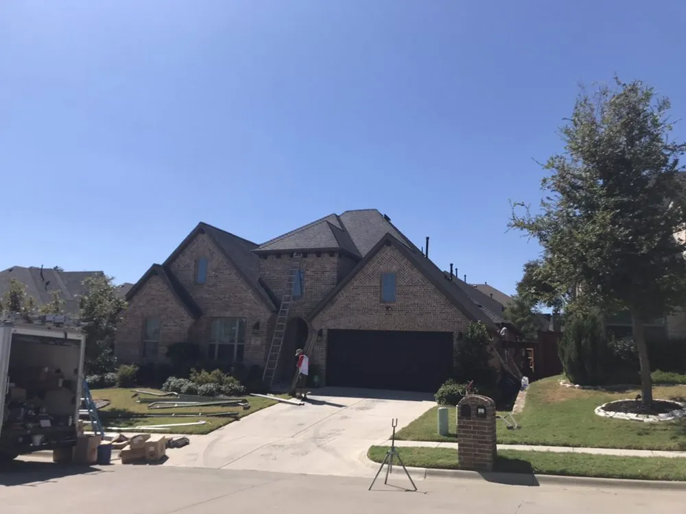 Slide of JG Roofing & Construction