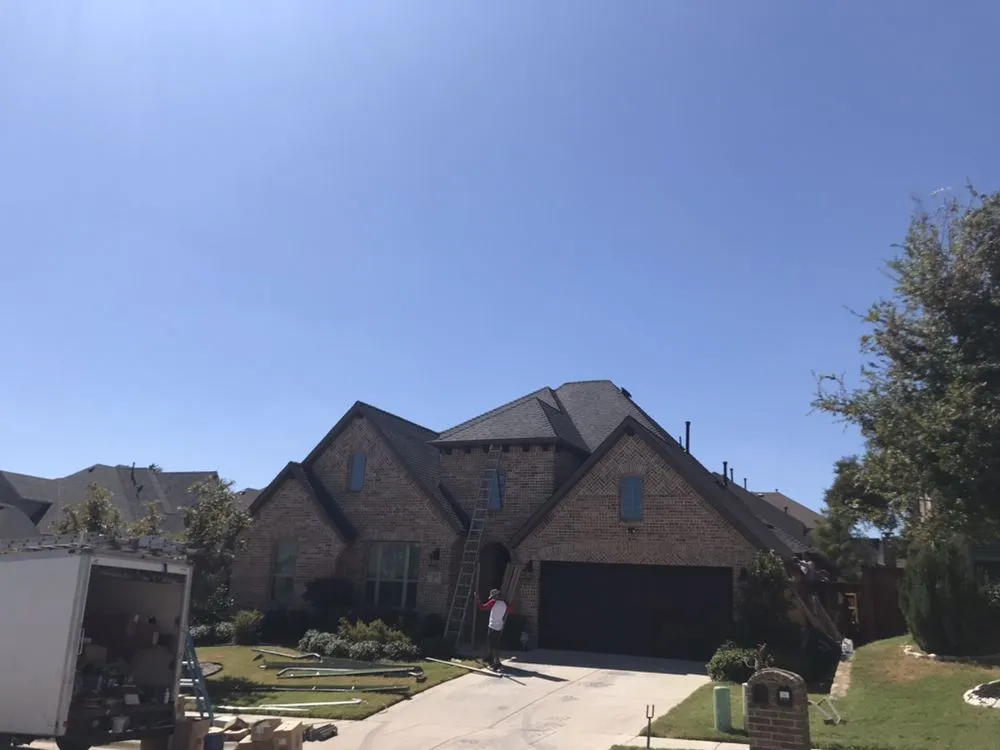 Slide of JG Roofing & Construction