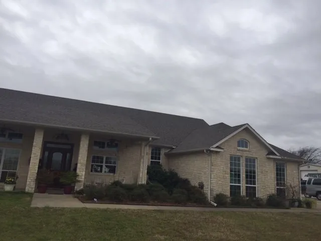 Slide of JG Roofing & Construction