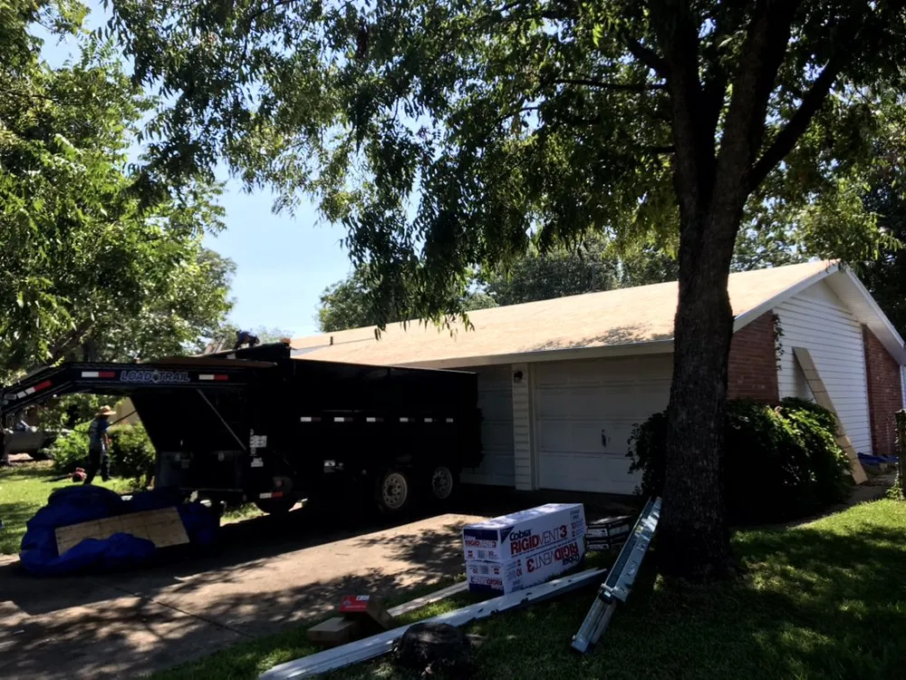 Slide of JG Roofing & Construction