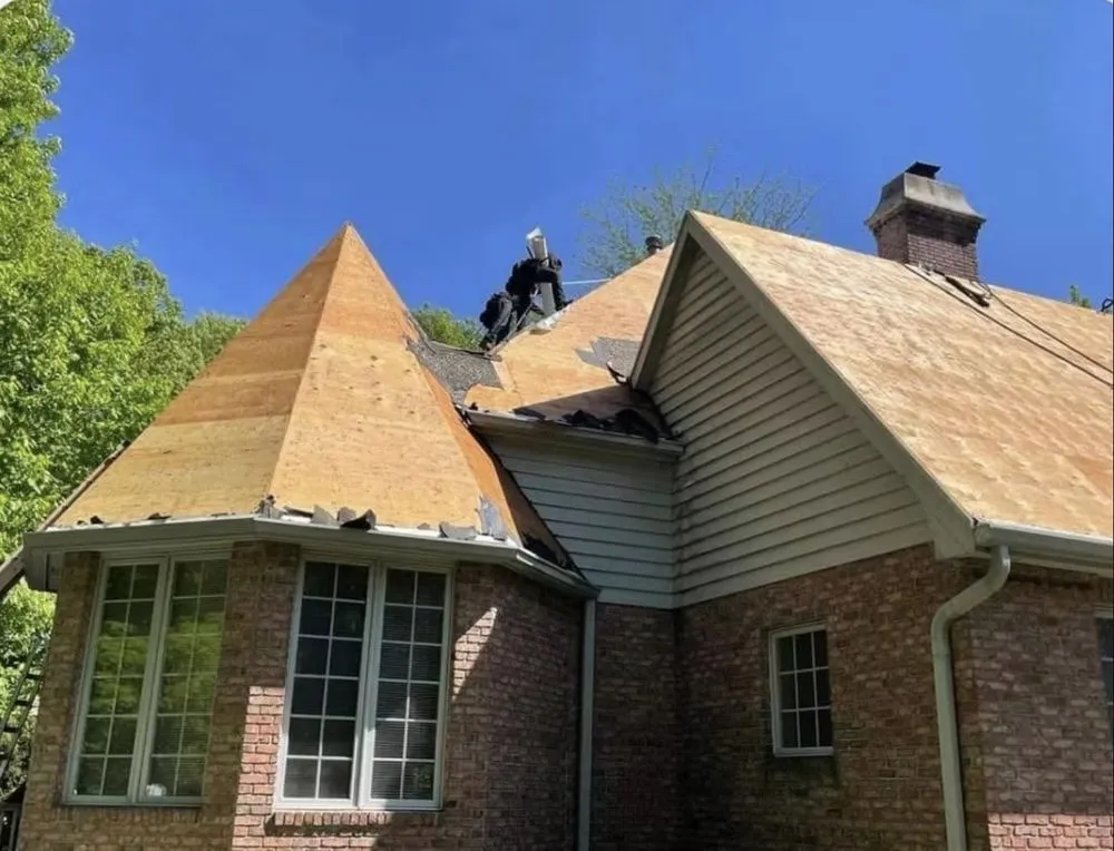 Slide of JG Roofing and Company