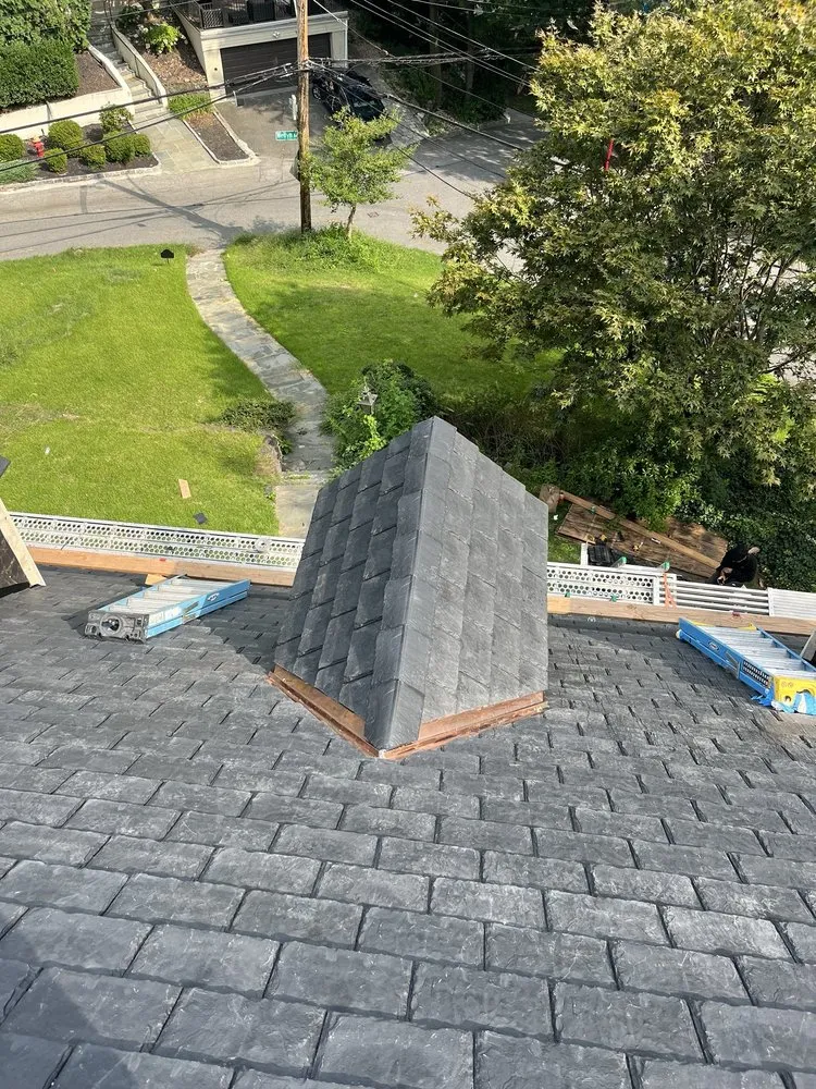 Slide of J&G Roofing