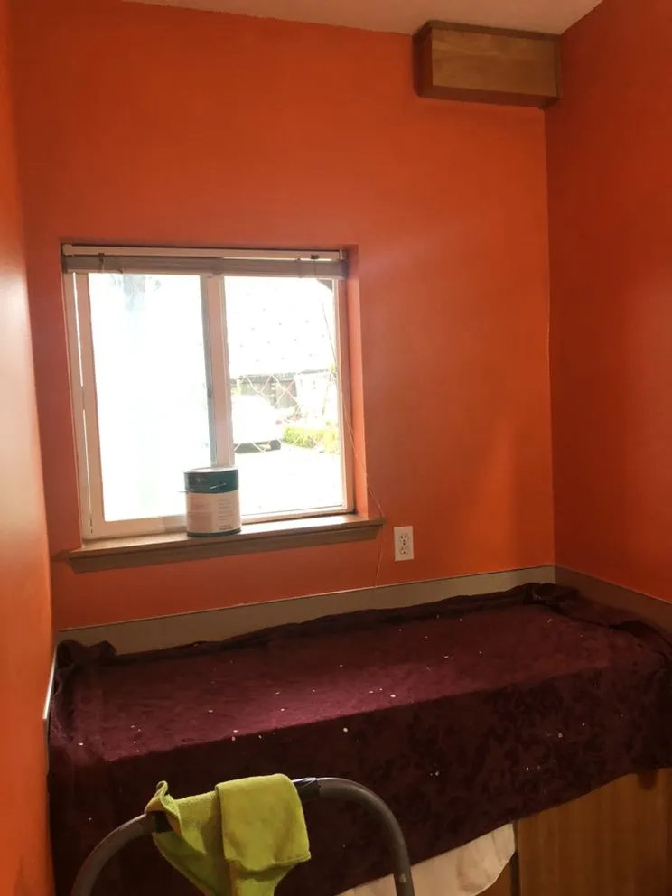 Slide of JH Crown General Contractor