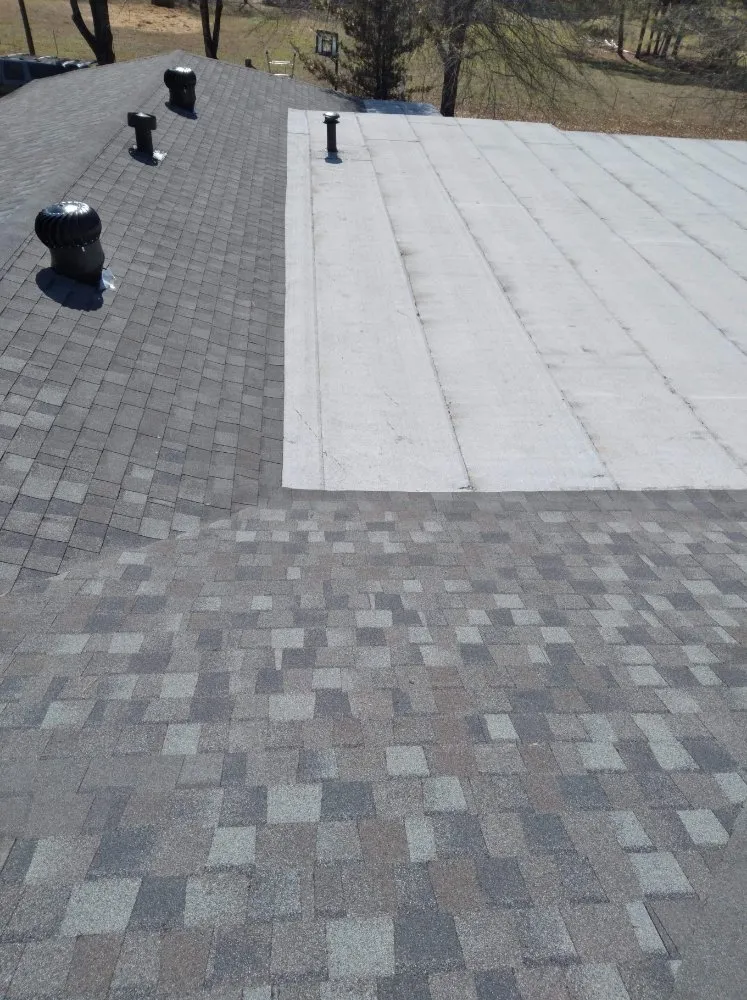 Slide of J&H Roofing & Repairs