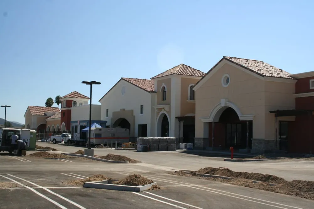 Professional residential roofing service in Newbury Park, CA - JH3 Company