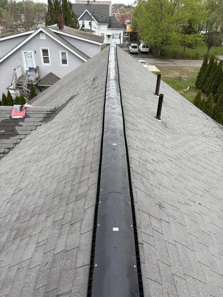 Slide of Jhonsito Forever Construction