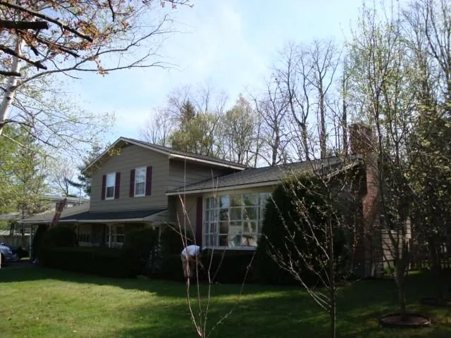 Slide of Jim Mailhiot Roofing