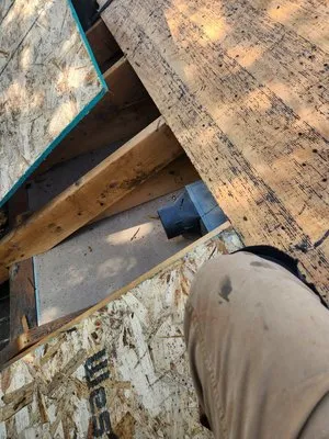 Jimenez Construction Logo