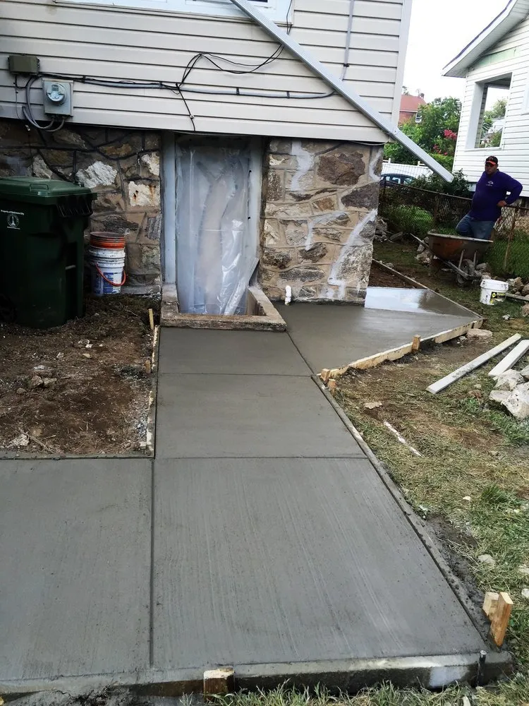Reliable roof repair experts serving Halethorpe, MD - Jimenez Construction