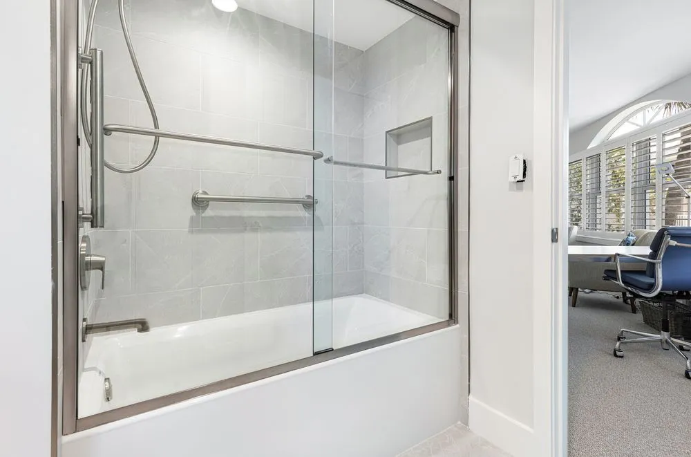 Slide of Jimenez Contracting & Construction Serv