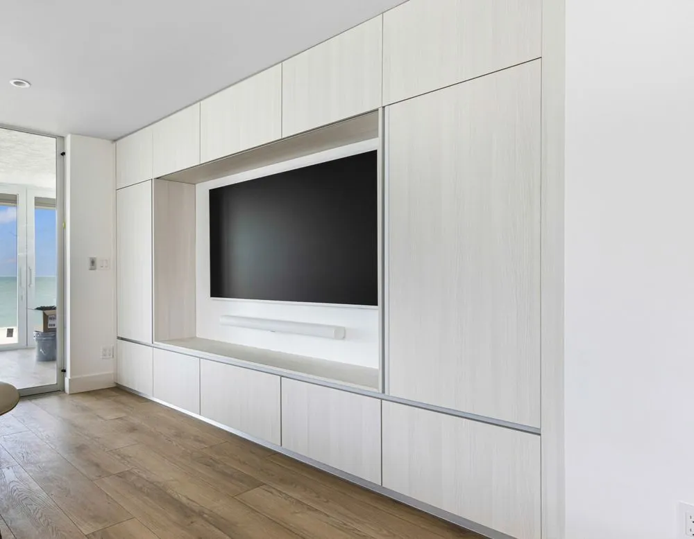 Slide of Jimenez Contracting & Construction Serv