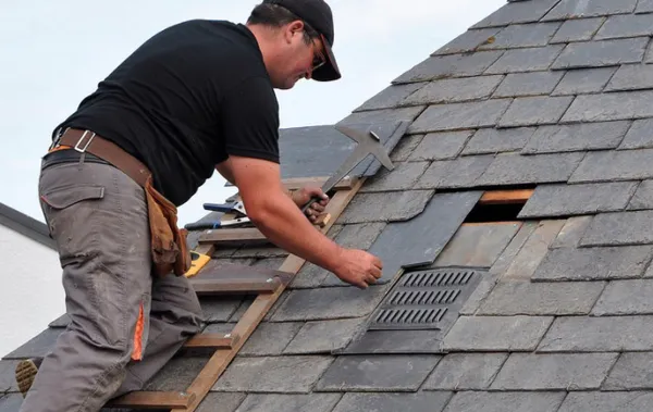 Jimenez Roofing Logo
