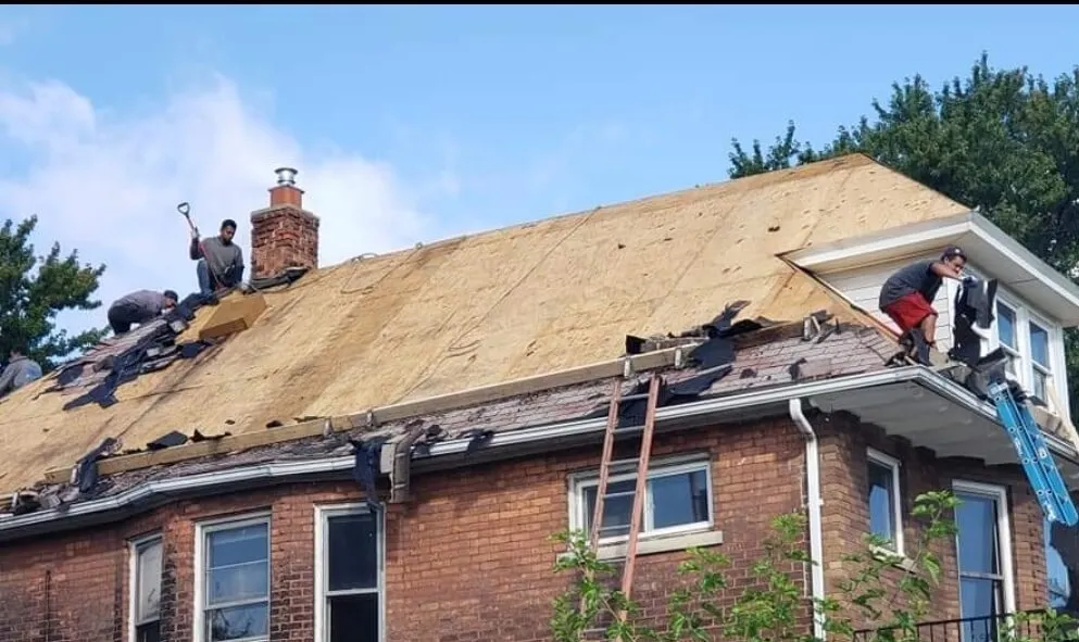 Slide of Jimmy Roofing