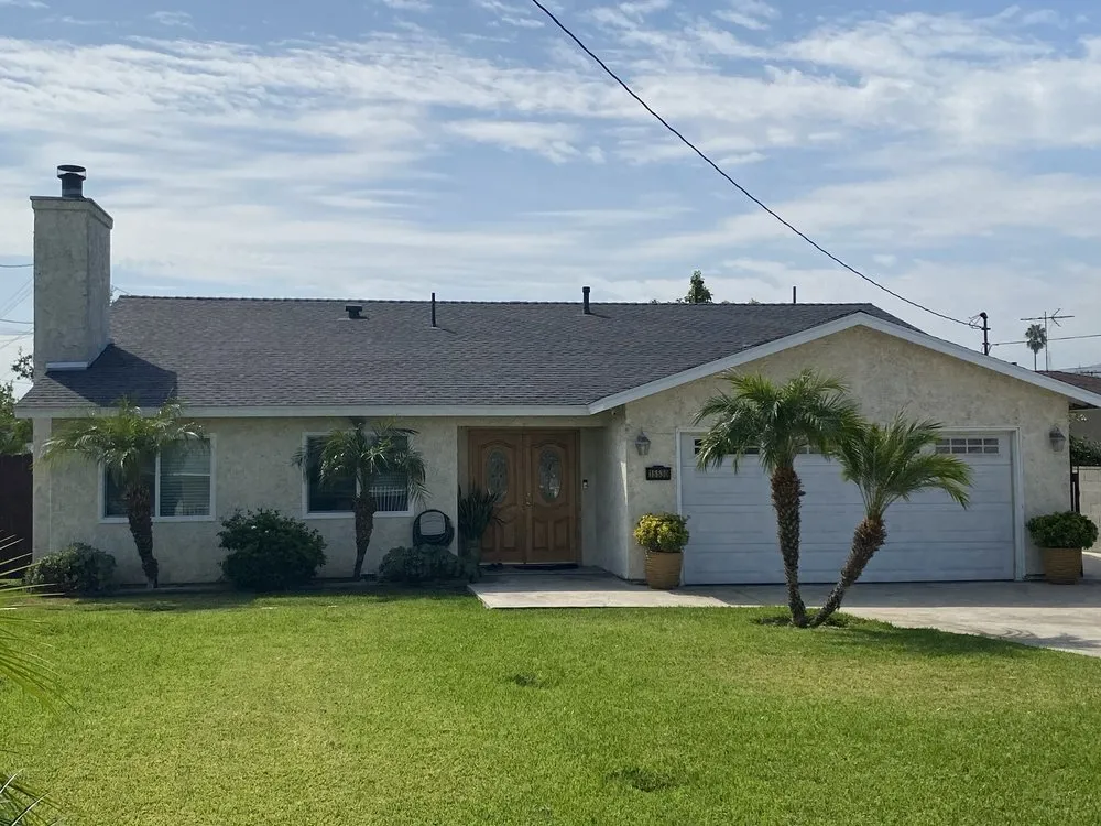 Slide of Jimmy Roofing