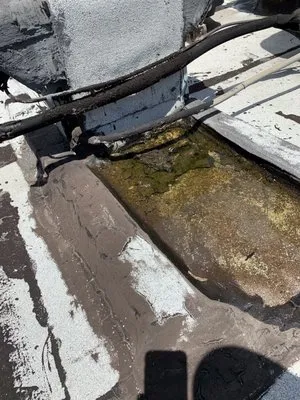 Jim's Roofing Logo