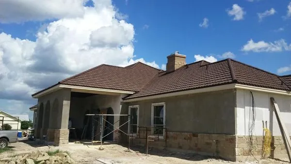 Jireh Custom Construction Logo