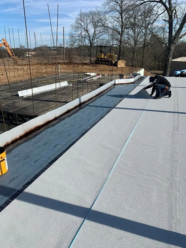 Reliable flat roof repair with free inspection in Bismarck, AR by JJ & Son's Roofing and Construction