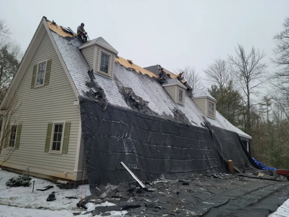 Slide of J&J Building and Restoration
