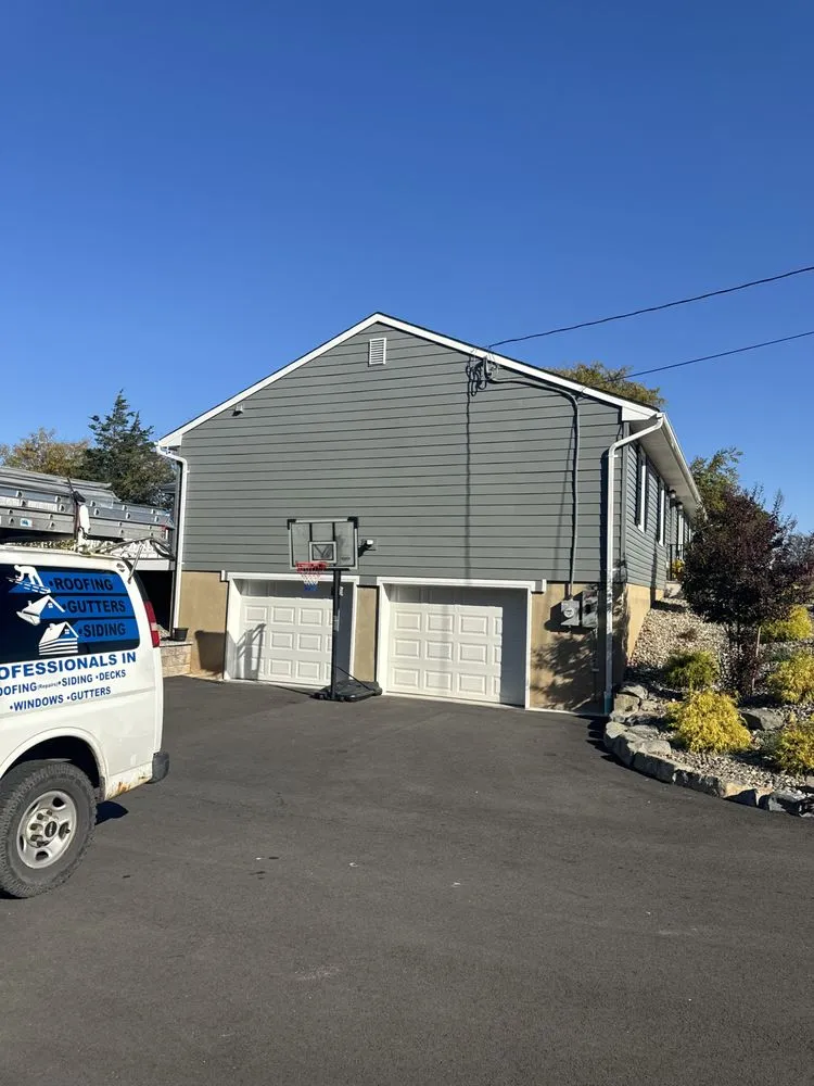 Slide of JJ Construction