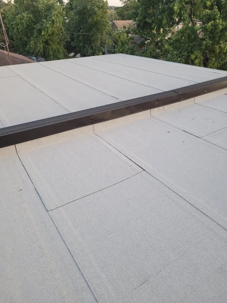 Top-rated storm damage roof repair in UNIVERSITY PA, MD by J&j contractor