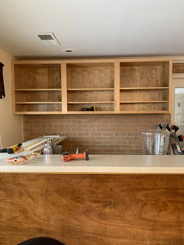 Slide of JJ Diaz Contractor