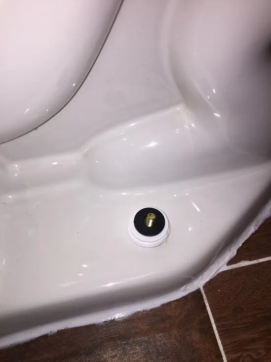 Slide of JJ Diaz Contractor