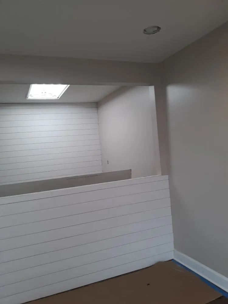 Slide of J&J Floors and Renovations