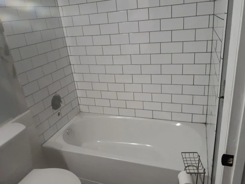 Slide of J&J Floors and Renovations