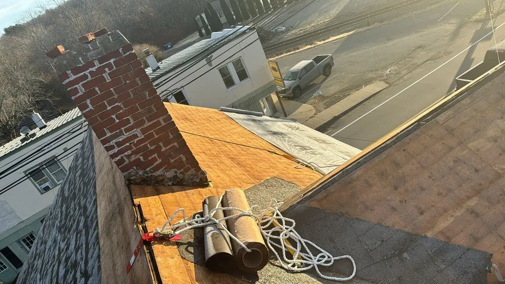 Slide of JJ Gutters And Power Washer