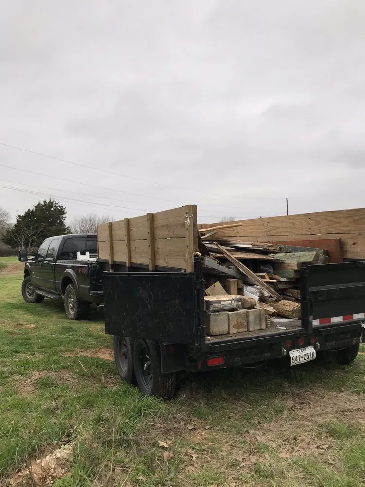 Slide of JJ Hualing Services