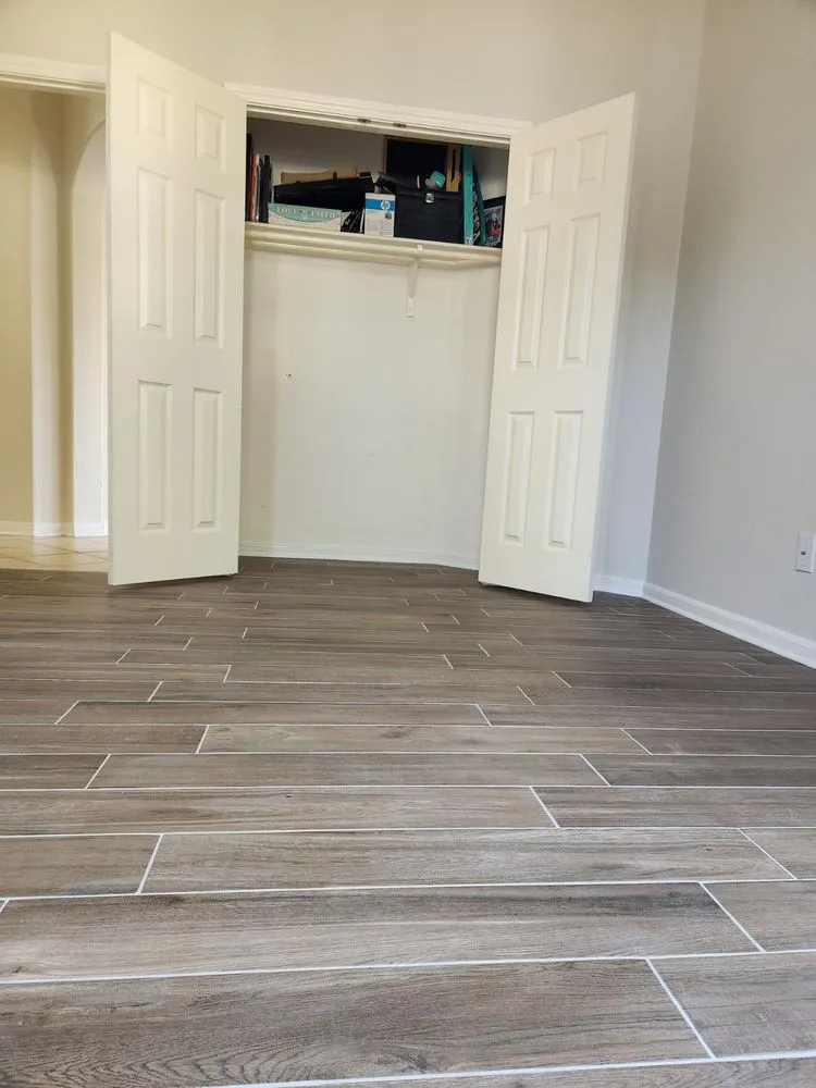 Slide of J&J Painting