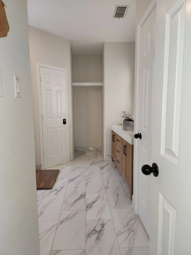 Slide of J&J Painting