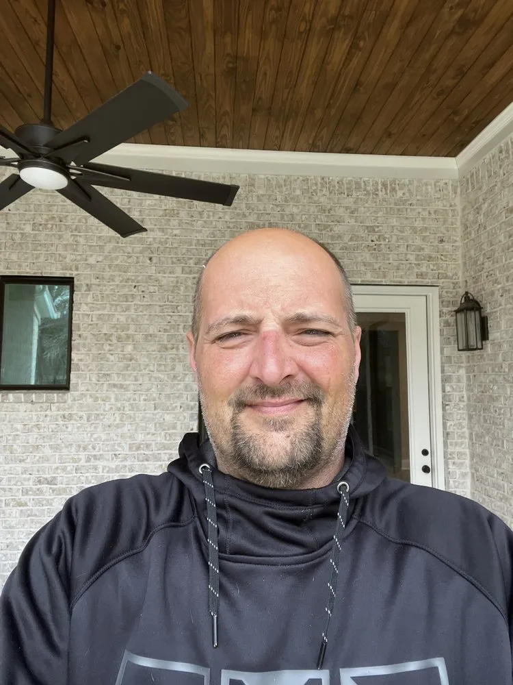 Slide of J&J Power Washing