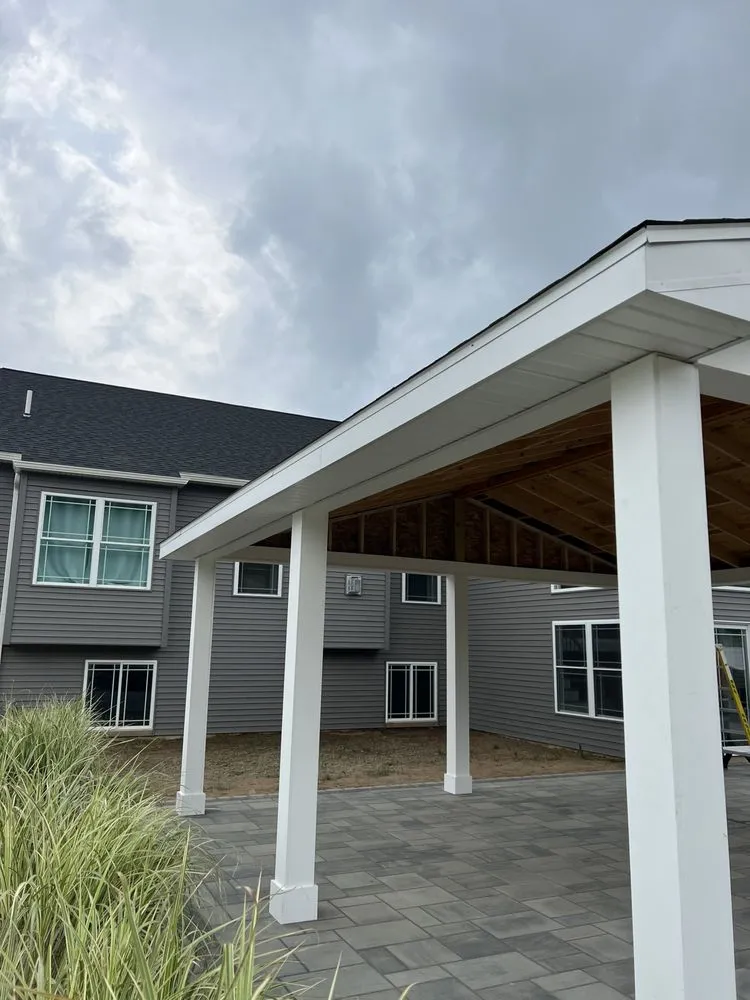 Top-rated shingle roofing service with free inspection across Phoenix, NY, NY - J&J Renovations of CNY