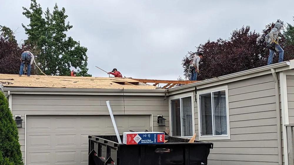 Slide of J&J Roofing & Construction