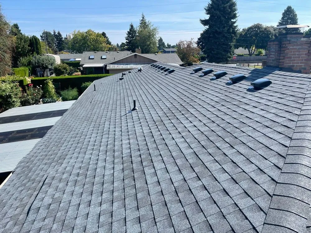 Slide of J&J Roofing & Construction