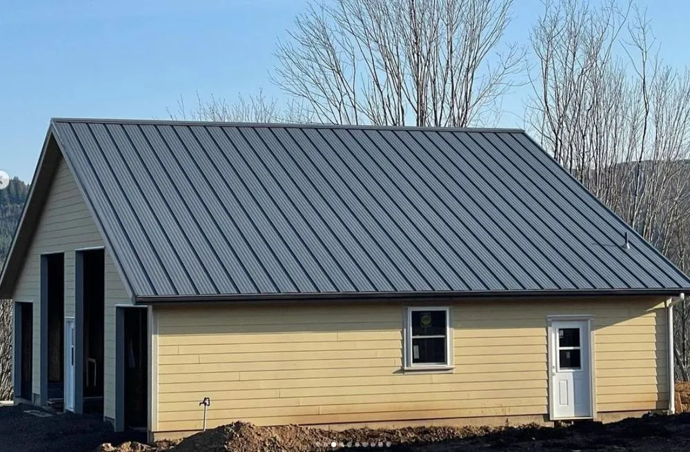 Slide of J&J Roofing & Construction