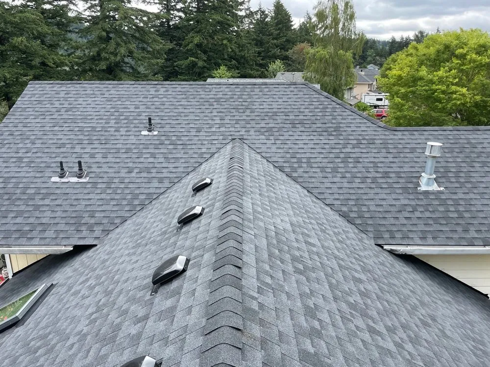 Slide of J&J Roofing & Construction