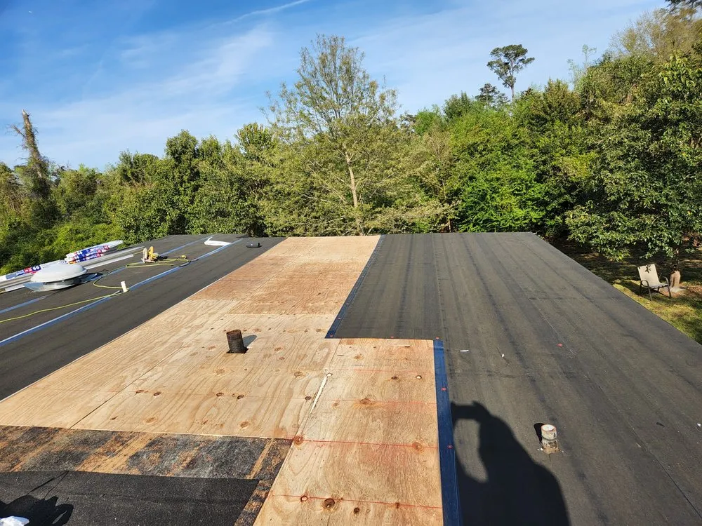 Slide of JJ Roofing & Home Improvement