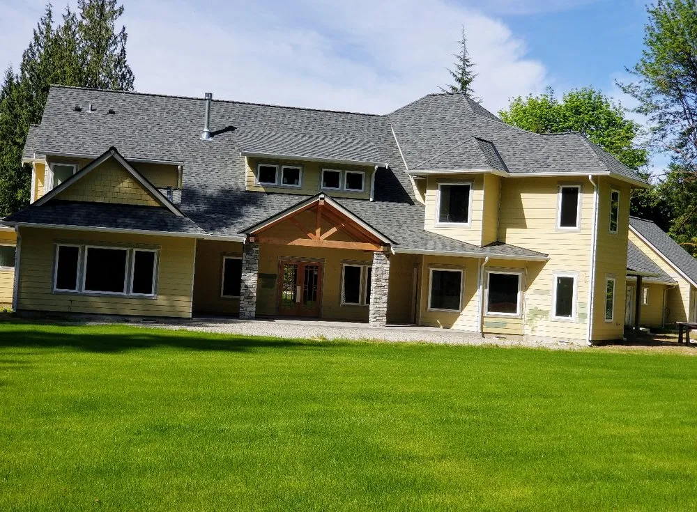 Slide of J&J Roofing