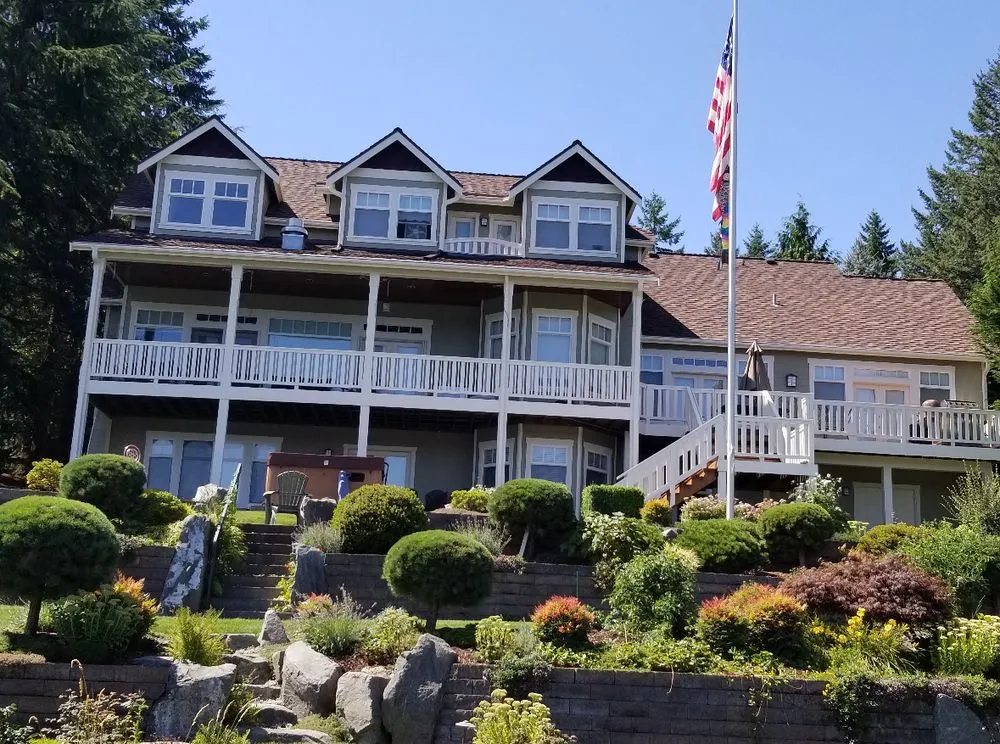 Slide of J&J Roofing