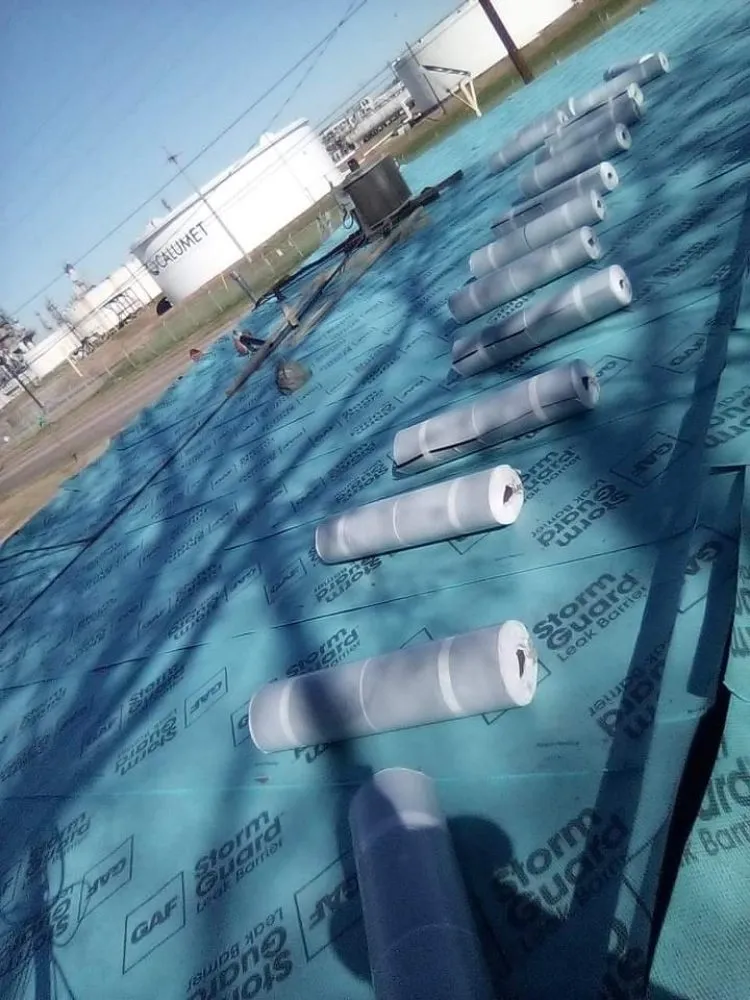 Slide of J&J Roofing