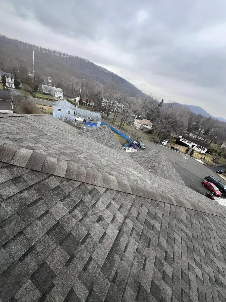 Slide of JJJ Construction & Carpentry