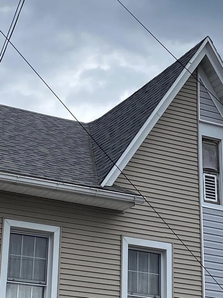 Slide of JJS Custom Carpentry