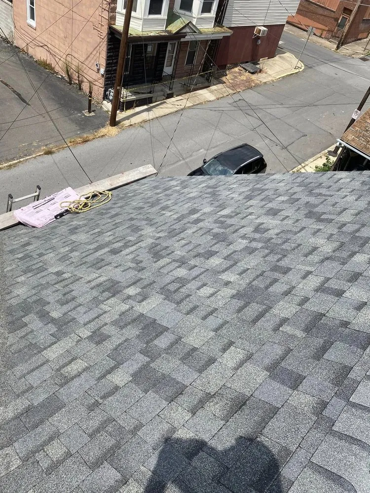 Slide of JJS Custom Carpentry