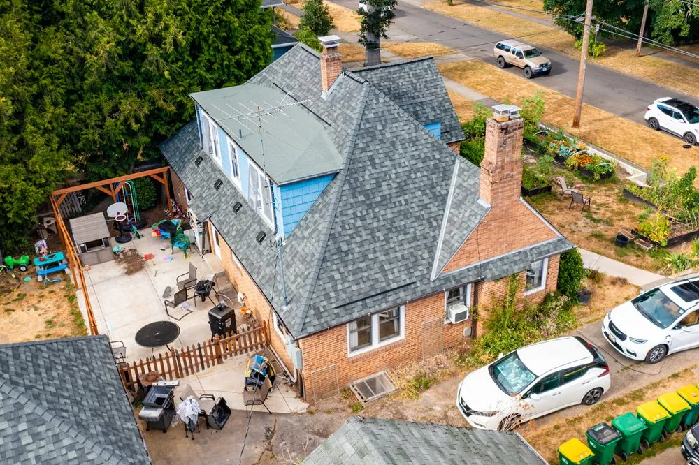 Slide of J&K Roofing