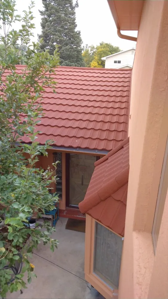 Slide of J&K Roofing