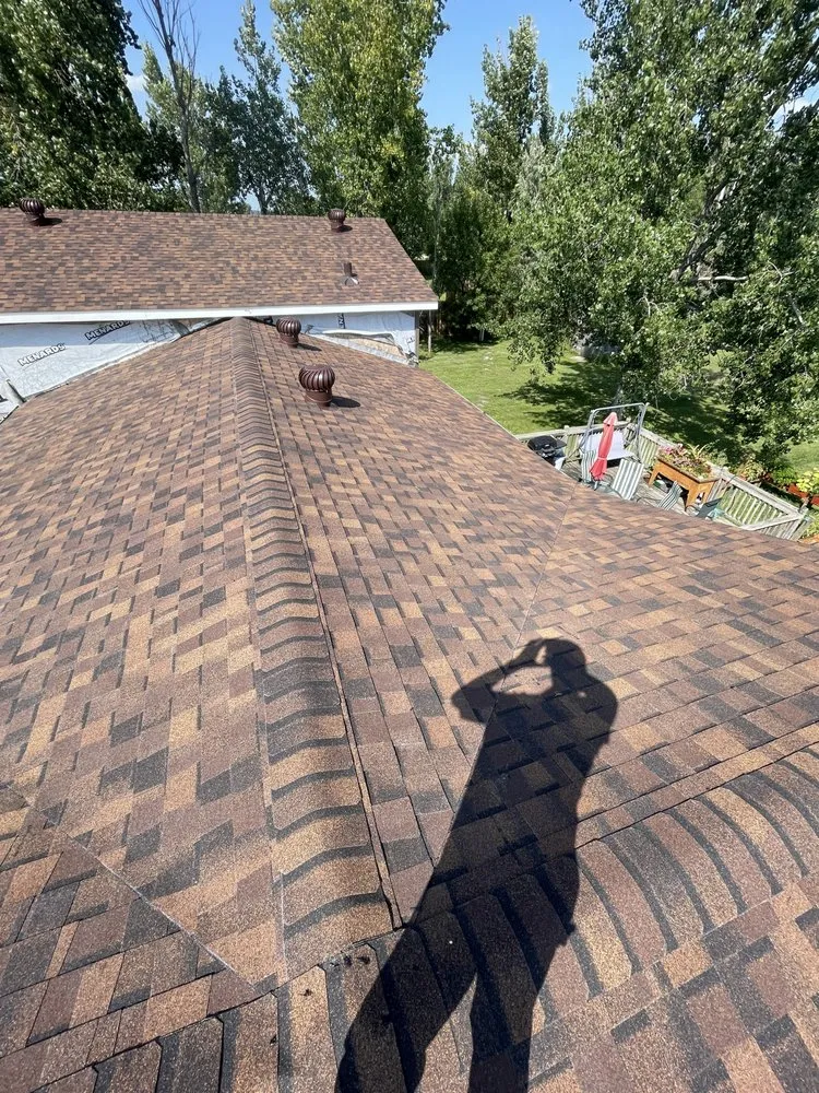 Emergency residential roofing service experts serving Sabin, MN - JKF Construction