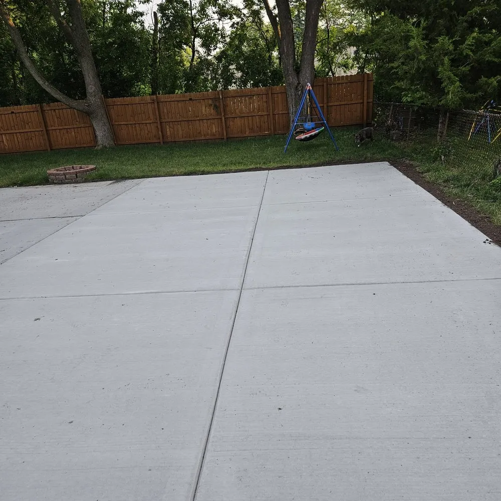 Slide of JL Contractor Services